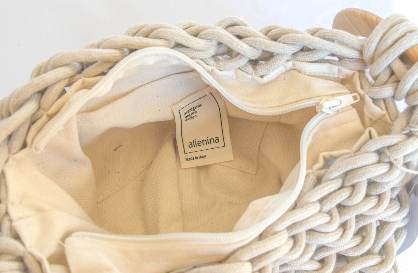 Sac à main Alienina Sofia beige