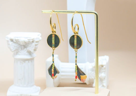 Satellite - Boucles d'oreilles plume verte